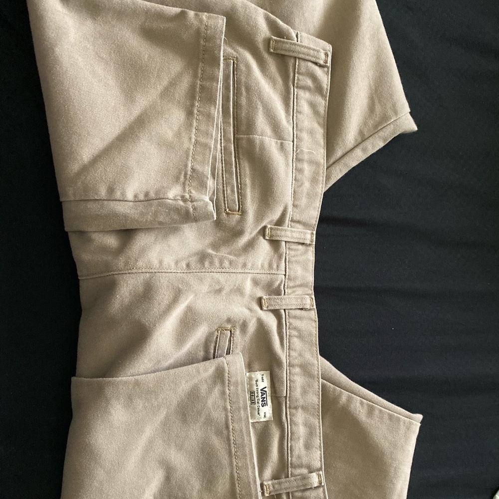Vans 38W X 32L Chinos